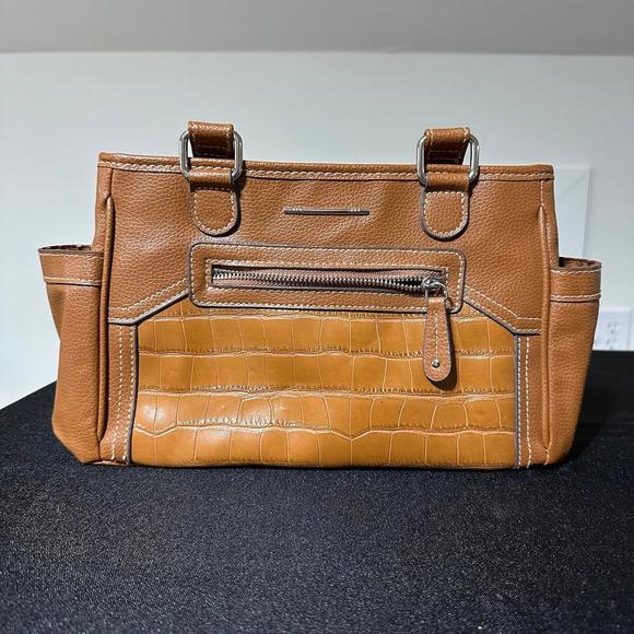 Faux Crocodile Leather Purse - Picture 1 of 5